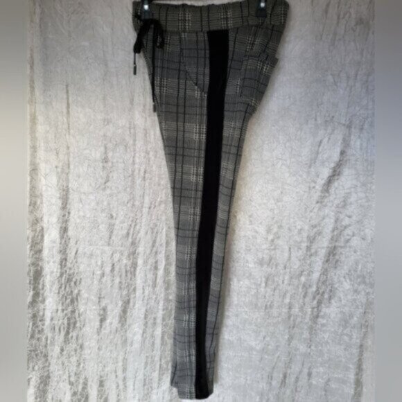 Angela Mara High Rise Slim Plaid Velvet Pants NWT Sz Small - Picture 4 of 13